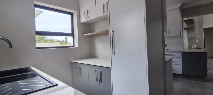 3 Bedroom Property for Sale in Dana Bay Western Cape
